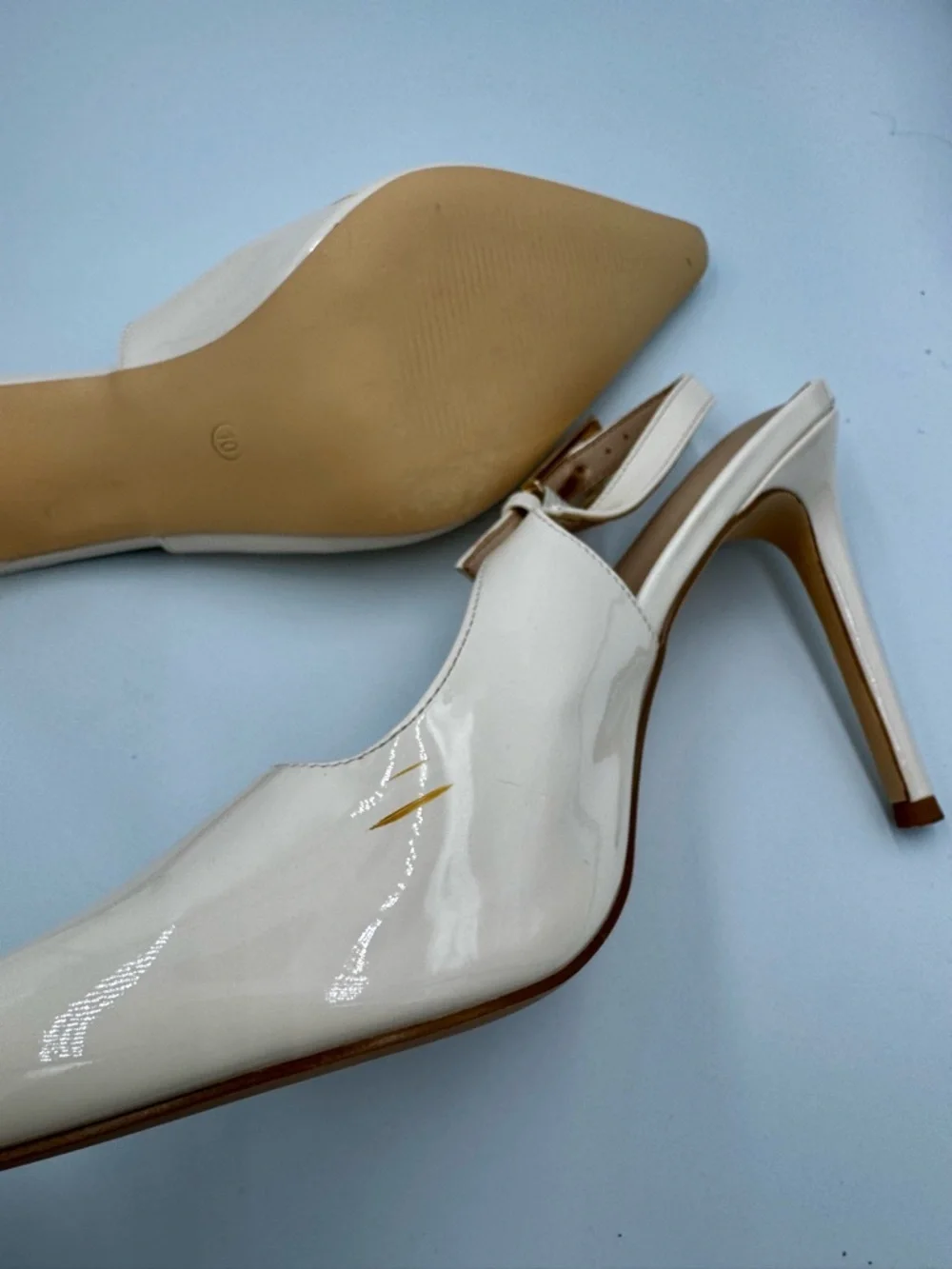 Nude Patent Leather Pointed Toe Slingback Stilettos Size 10 - Good Condition